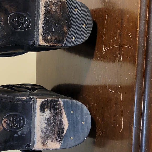 Women's size US10 Eur41 authentic Ash leather boots - Picture 5 of 7